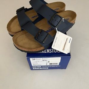 Birkenstock Arizona Style Sandal. Birks-flor leather.